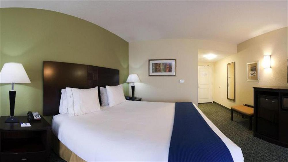 Holiday Inn Express & Suites Covington By Ihg Kültér fotó