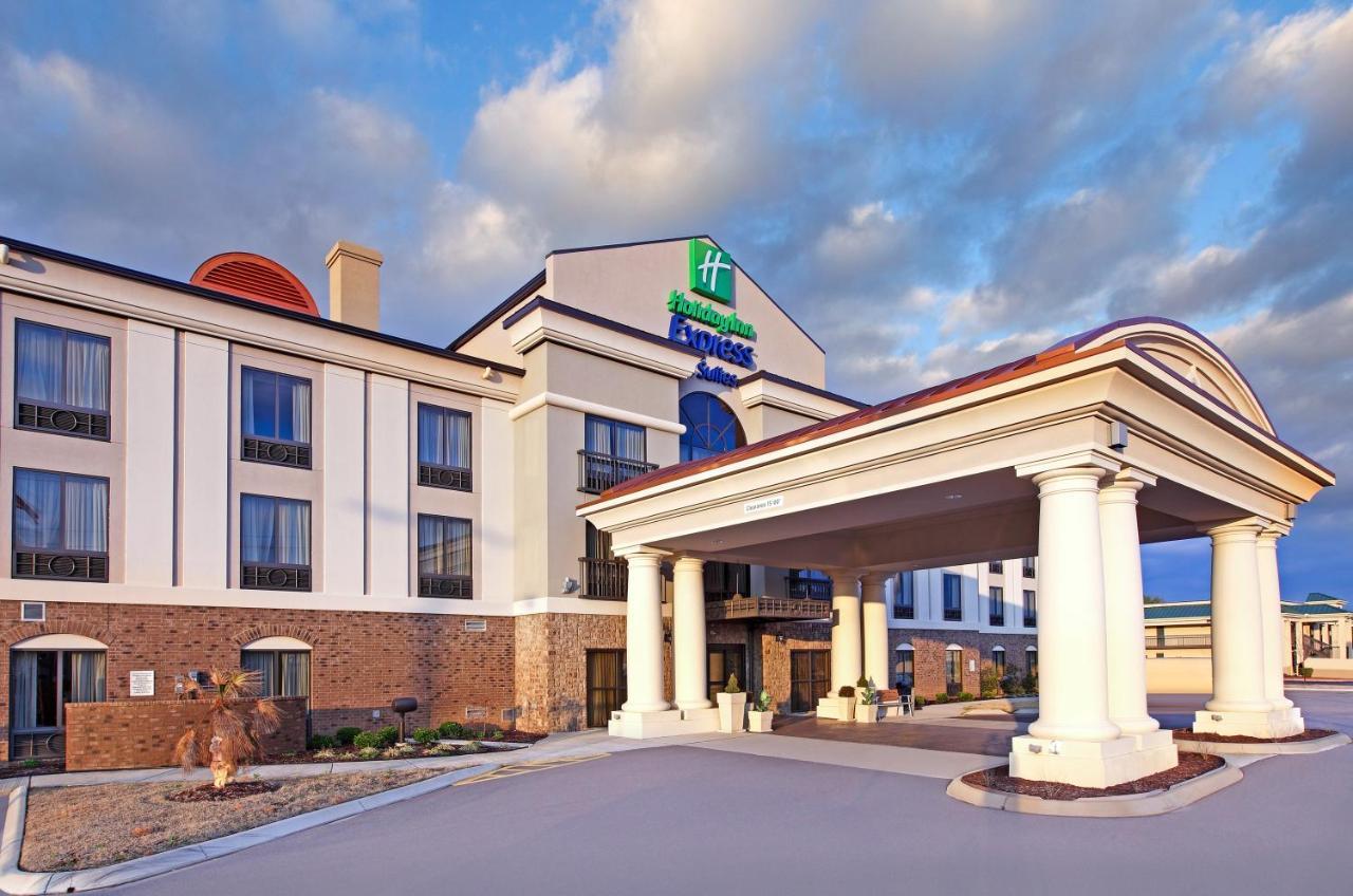 Holiday Inn Express & Suites Covington, An Ihg Hotel Kültér fotó